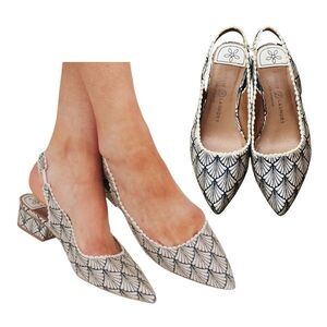 Chinese Laundry Women's Mango Pointed Toe Slingback Pumps Size 8 (38.5)